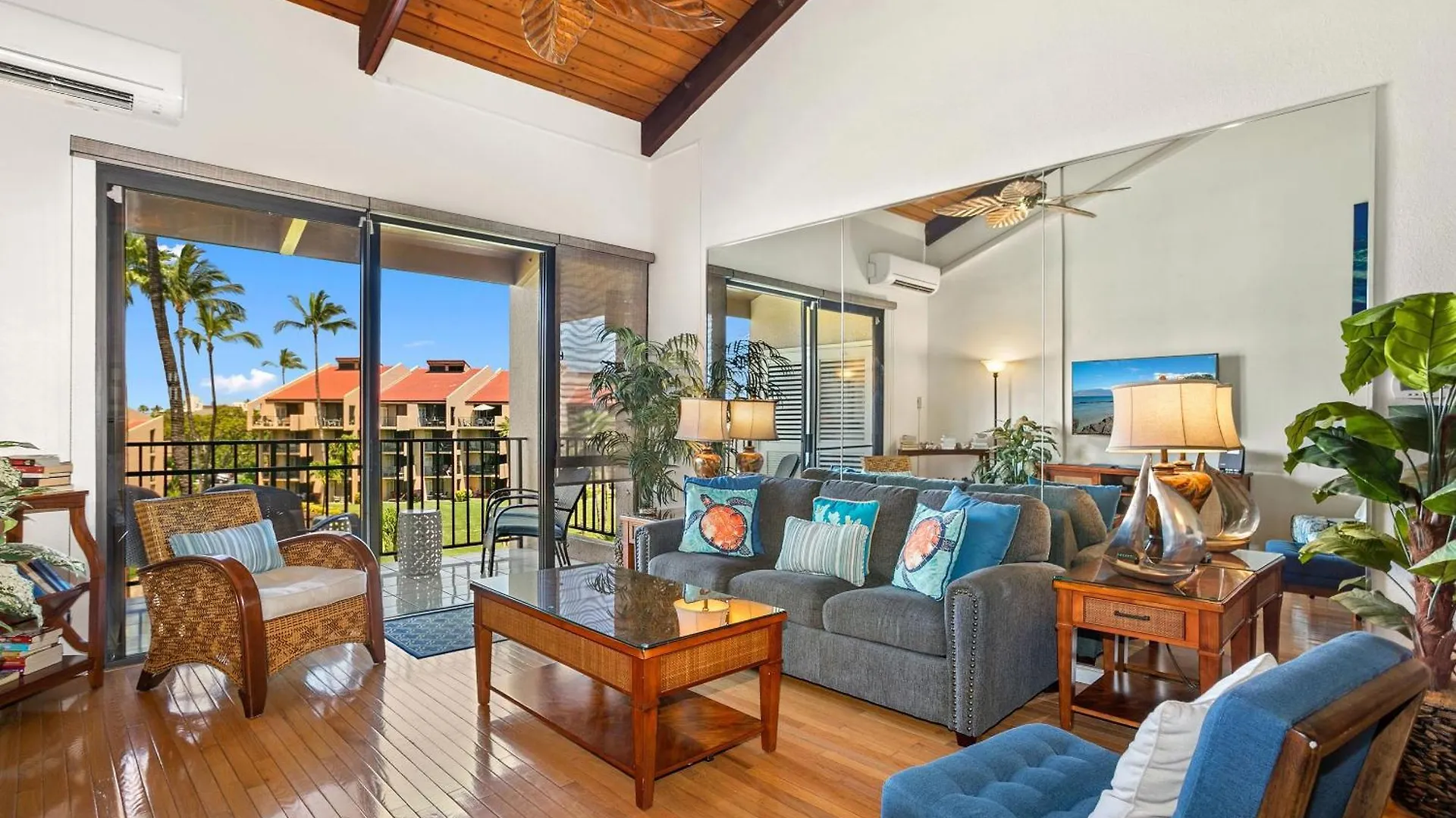 Kamaole Sands 7-406 Wailea